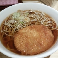 コロッケそば370円