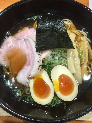 「支那そば醤油＋味玉」@麺屋 正元 つくば南店の写真