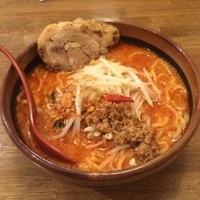 炎の辛味噌らーめん・大盛　+　炙りチャーシュー１枚