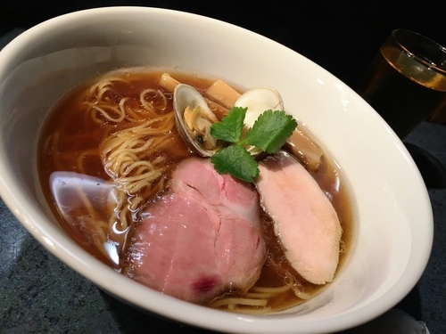 「醤油らーめん」@とものもとの写真