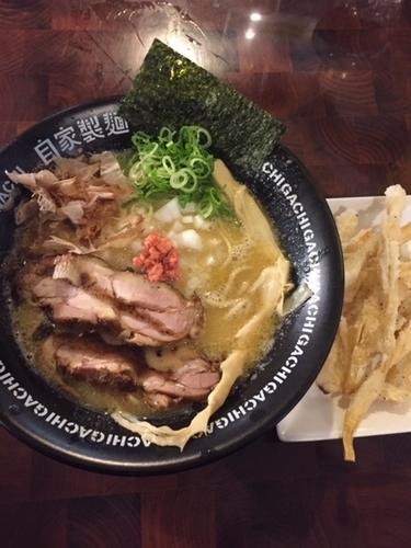 「極鶏（ガチトリ）ラーメン　通常・750円　＋メンマ100円」@二丁目 つけめん GACHIの写真