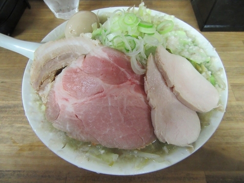 「限定　背脂タンメン＋大盛（９００＋１００＝１０００円）他」@へべれ家の写真