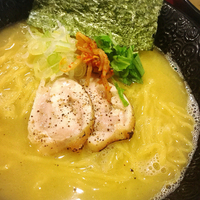 うま塩らーめん