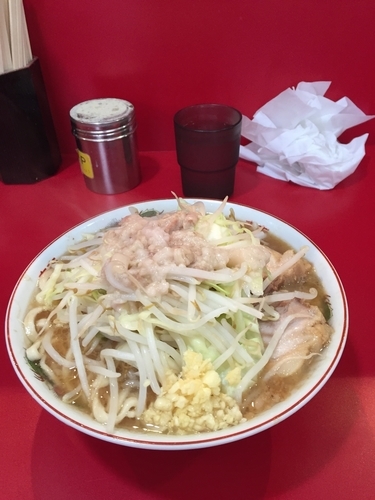 「小ニンニクアブラ」@ラーメン二郎 札幌店の写真