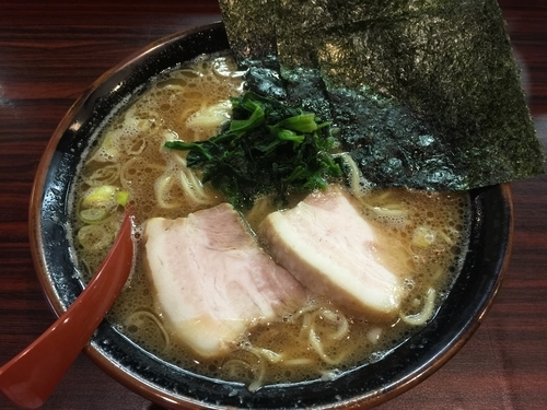 「【限定】☆豚骨醤油らあめん☆（中盛）」@煮干しらあめん 燕黒の写真