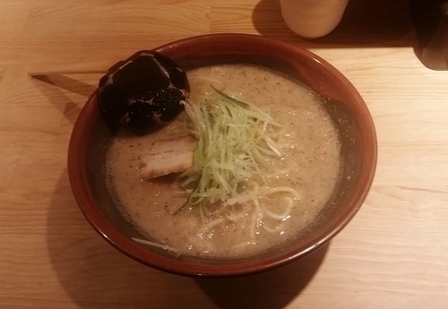 「醤油ラーメン」@むてっぽうの写真