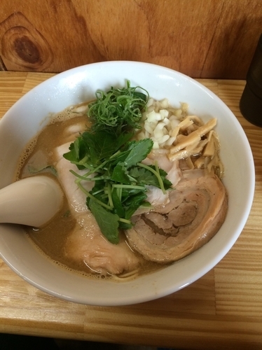 「煮干しそば 濃い目」@中華そば よしかわの写真