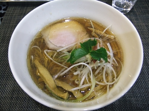 「赤青醬油らぁ麺（880円）」@赤青(MURASAKI)の写真
