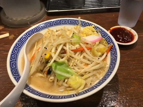 「ピリ辛タンメン」@トナリ 丸の内店の写真