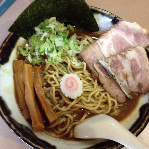 「濃厚中華そば 大400g（880円）」@ブロンソンの写真