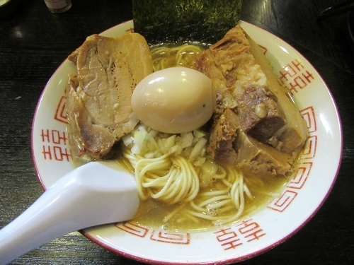 「淡麗中華ソバ（７５０円）＋炊き込みご飯＋和え玉他」@中華ソバ 伊吹の写真