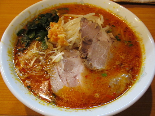 「辛味噌ラーメン　「800円」」@青竹手打らーめん 夢現の写真
