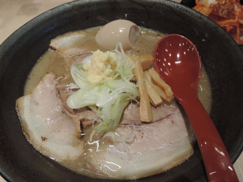 「にぼしら～めん（並）」@にぼしらーめん88の写真