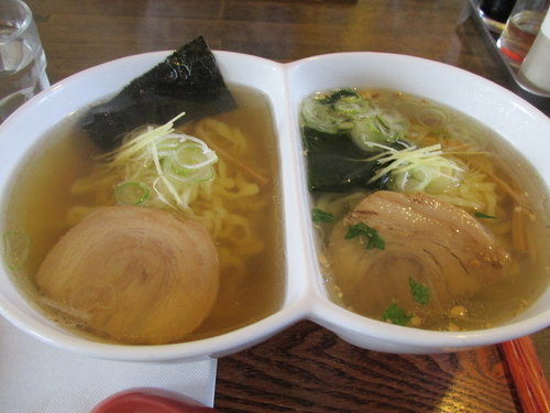 「にこいちラーメン(醤油・塩)」@ラーメン厨房 ぽれぽれの写真