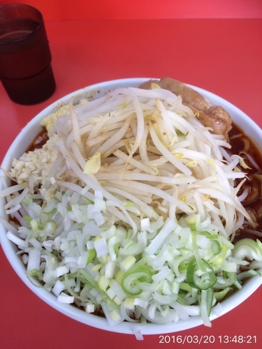 「ラーメン(辛)中 ¥900」@らー麺 ぶたのジョーの写真