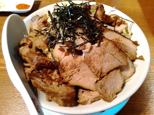 「期間限定 特製肉油そば」@ストライプ ヌードルズの写真