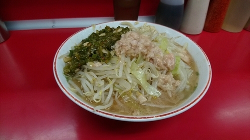 「ラーメン小 麺少な目 硬め 脂ニンニク アレ」@ラーメン二郎 湘南藤沢店の写真