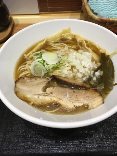 「煮干しそば 720円」@つけめん・らーめん・煮干そば 金狼の写真