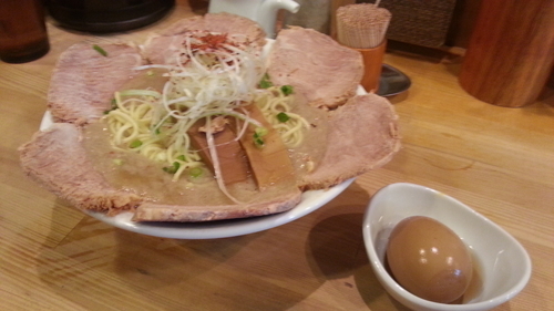 「鶏だく+チャーシュー増し+煮玉子+白御飯」@麺屋 極鶏 一乗寺本店の写真