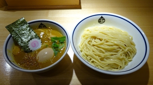 「インドのつけめん：中盛り（900円）＋味付玉子（100円）」@つけめん 玉 町田店の写真