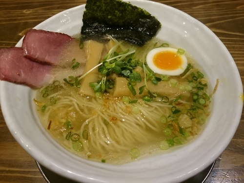 「淡麗塩らーめん 650円」@麺作赤シャモジ 新潟東店の写真