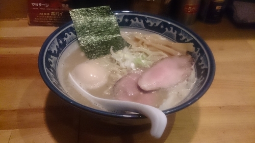 「塩味玉らーめん」@○心厨房の写真