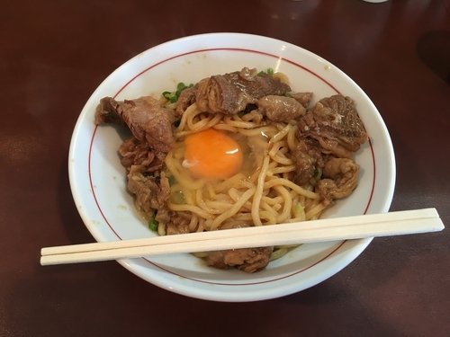 「牛すじぶっかけ麺」@らーめんエックスの写真