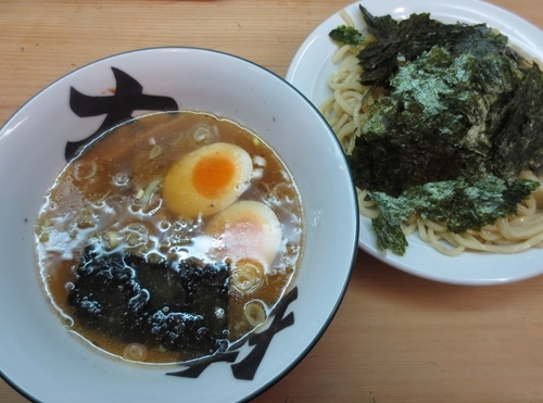 「のりタマゴつけそば　500円※ランチパスポート使用」@中野大勝軒の写真