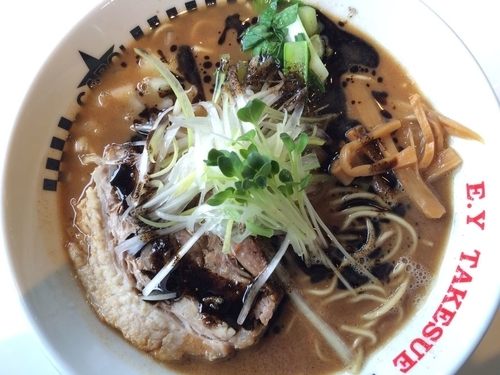 「BLACK UWO 880円」@ラーメンキャロルの写真