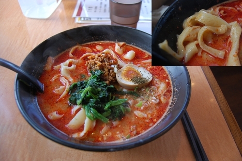「マーラー刀削麺700円」@刀削麺屋 港南店の写真