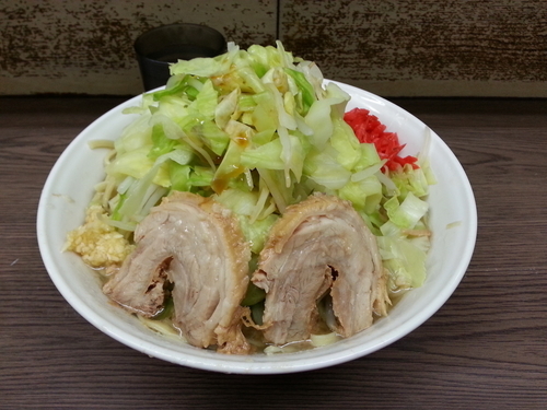 「小 ニラキムチ ベニ」@ラーメン二郎 横浜関内店の写真