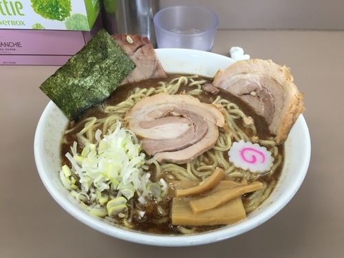 「中華そば＋大盛＋小チャーシュー 1000円」@庵悟の写真