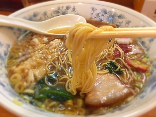 「ワンタン麺」@下前商店の写真