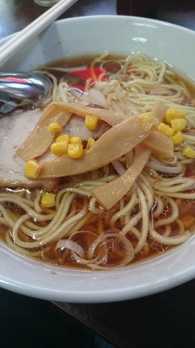 「ラーメン４００円」@メルシーの写真