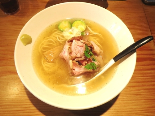 「3月限定麺 【鯛塩そば】  柚子わさび添え」@らぁ麺屋 つなぎの写真