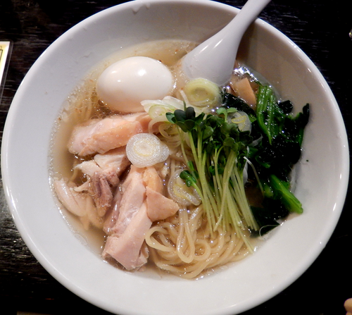 「塩生姜＋味玉（850円）」@塩生姜らー麺専門店 MANNISHの写真