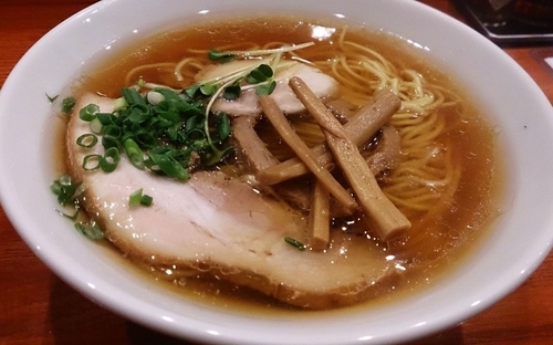 「醤油」@ラーメン8の写真