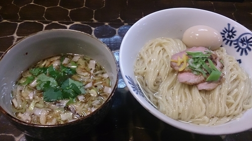 「【限定】鴨つけ + 味玉」@特級鶏蕎麦 龍介の写真