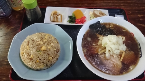 「チャーシューめん、チャーハン」@竹岡らーめん バイパス店の写真