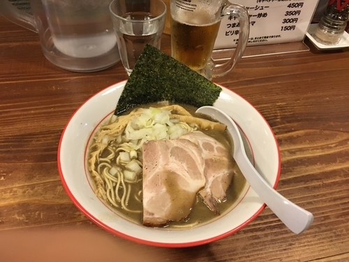 「限定ペニー中華そば濃厚うるめ（白背ベース）」@麺 酒 やまのの写真