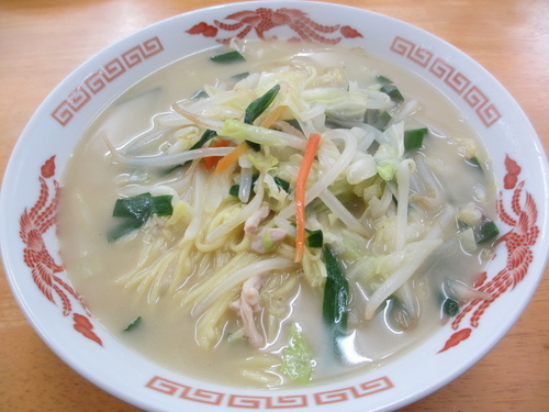 「タンメン￥６７０」@鴻運来の写真