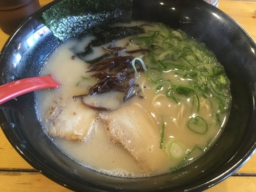 「ラーメン」@博多ド豚骨ラーメン マルシンの写真