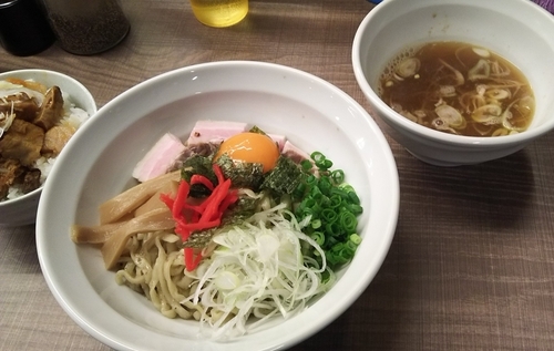 「ド煮干しまぜそば+ド煮干しまぜそばスープ+ 肉味噌ご飯(中)」@東大和ラーメン大冬樹Season2の写真