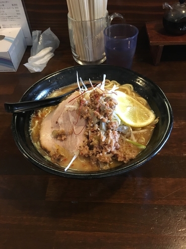 「えびしお火山らーめん」@ら麺 はちにの写真