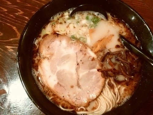 「らーめん」@火の国らーめん てっぺん 市ヶ谷店の写真