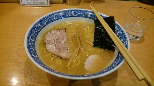 「中華そば」@中華そば 青葉 学芸大学店の写真