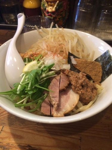 「まぜそば並 220ｇ 750円」@麺座でんの写真