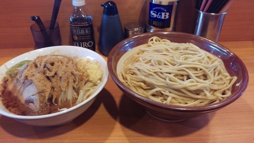 「大つけ麺ＢＢ  【麺ﾏｼ】  ﾆﾝﾆｸﾏｼﾏｼ」@ラーメン二郎 八王子野猿街道店2の写真