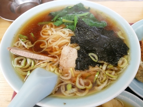 「ラーメン(並盛)480円」@可楽の写真