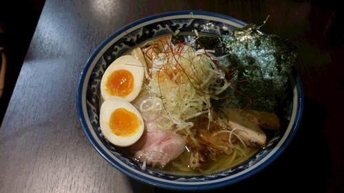 「豊魚鶏だし特製塩ラーメン」@麺処 さとう 桜新町店の写真